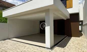 Imagem 2: Casa à venda em Novo Hamburgo, Hamburgo Velho, com 3 quartos, com 182 m²