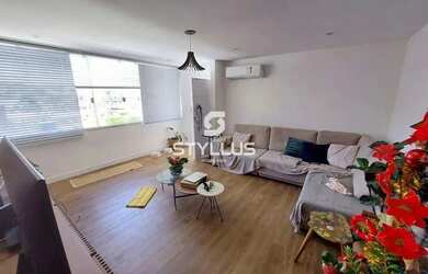 Imagem 5: Casa Triplex de Luxo em Condomínio com Piscina e Pomar em Lins de Vasconcelos! M01U