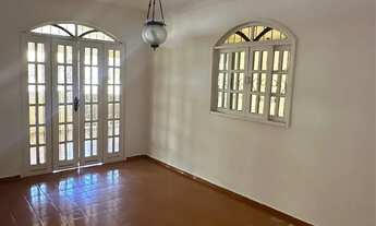 Imagem 2: VENDO CASA EM BARCELONA