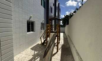 Imagem 4: REPASSE há 5 minutos da praia! Com portaria 24 horas + área de lazer completa!