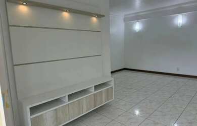 Imagem 3: ADRIANÓPOLIS, Cond. Champs Elysees, apartamento 115m2, 3 quartos sendo 1 suíte, armários e