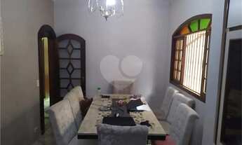 Imagem 5: Casa com 4 quartos à venda em Jardim Santa Cecília - SP