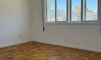 Imagem 5: Apartamento à venda na Cidade Baixa com 70m² e 2 dormitórios/quartos disponíveis