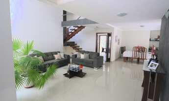 Imagem 2: Casa de condomínio para venda possui 270 metros quadrados com 3 quartos