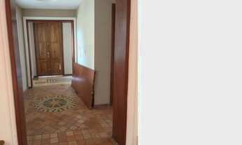 Imagem 6: Casa para venda possui 436 metros quadrados com 6 quartos em Parque Taquaral - Campinas