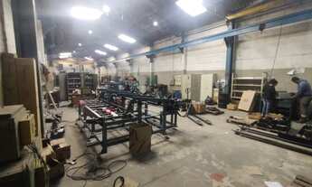 Imagem 4: Galpão com 4 pontes rolantes