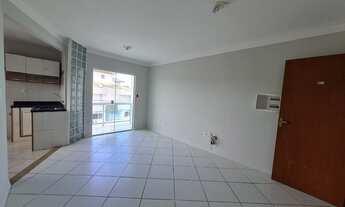 Imagem 2: Apartamento para venda com 60 metros quadrados com 2 quartos em Lagoa - Macaé - RJ