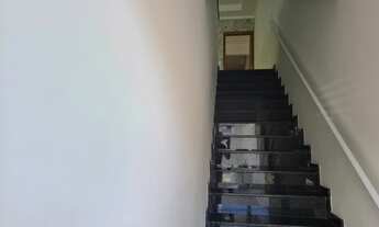 Imagem 6: Embaré - Sobreposta alta seminova - 3 dormitórios, 2 suítes, varanda com churrasqueira - 2