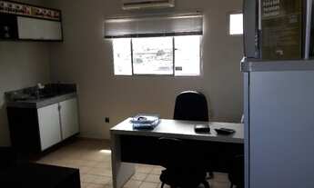 Imagem 7: Sala na torre toda mobiliada