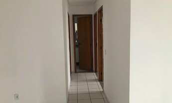 Imagem 7: Apartamento - Graças - 03 Quartos - Reformado - C/ Planejados - Varanda - Piscina