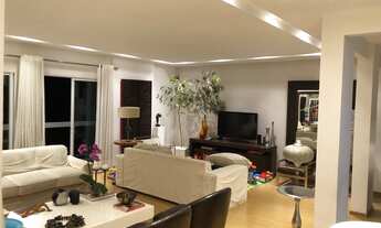 Imagem 2: Apartamento para venda possui 145 metros quadrados com 3 quartos em Centro - Petrópolis