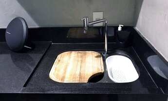 Imagem 5: APARTAMENTO COM CHURRASQUEIRA NA SACADA MOBILIADO LINDO IMPECÁVEL DE 03 DORMITÓRIOS SENDO