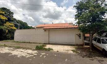 Imagem 1: Sobrado para venda possui 256 metros quadrados com 3 quartos em Parque Via Norte - Campina