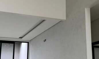 Imagem 4: Casa de condomínio para venda possui 210 metros quadrados com 3 quartos