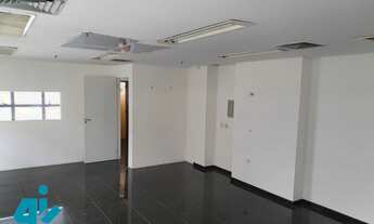 Imagem: Sala comercial ao lado do metro carrao