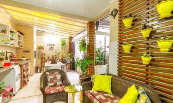 Imagem 3: Apartamento 2 Dormitórios Pátio Privativo Cachoeirinha no Bairro Vista Alegre!