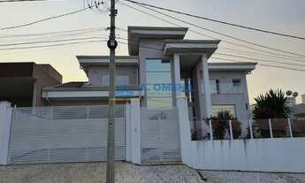 Imagem: Casa em Condominio 3 dormitórios sendo