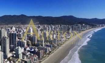 Imagem 2: LA4025 Apto. 4 dormitorios duas sendo demi-suites, com vista para o mar
