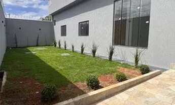 Imagem: Casa à Venda com 3 quartos, 95 m²