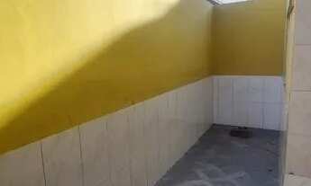 Imagem: Exelente casa na R. Mirinzal 2 quartos