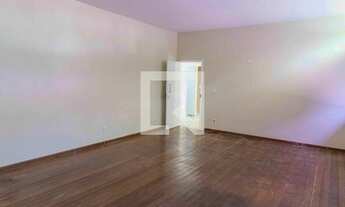 Imagem 3: Casa para Aluguel - São Francisco, 7 Quartos, 300 m2