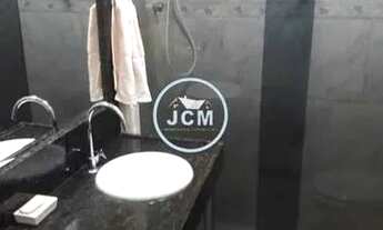 Imagem 7: Excelente terreno com 2 casas