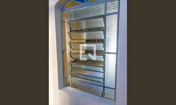 Imagem 3: Casa para Aluguel - Jardim Interlagos, 1 Quarto, 40 m2