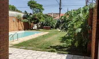Imagem 2: Casa na praia com piscina