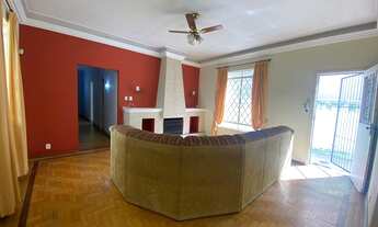 Imagem 3: Casa para venda tem 236 metros quadrados com 5 quartos em Centro - Pelotas - RS