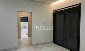 Imagem 7: Casa alto padrão com três suítes, escritório com lavabo e área gourmet completa