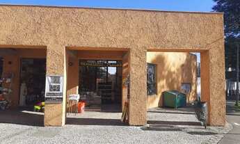 Imagem 6: Loja de placas de cemitério e conveniência