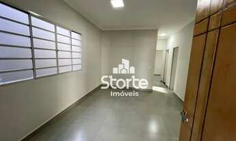 Imagem 2: Casa com 3 dormitórios à venda, 120 m² por R$ 380.000,00 - Jardim Holanda - Uberlândia/MG