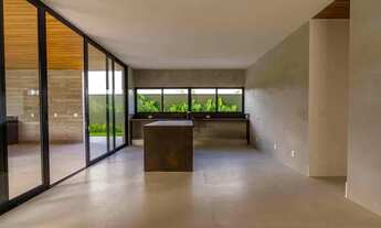 Imagem 5: Sobrado para aluguel tem 1624 metros quadrados com 6 quartos