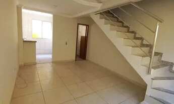 Imagem: Casa Geminada Duplex com Entrada coletiva