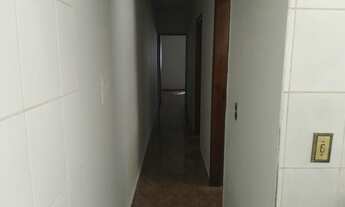 Imagem 7: Garagem p/ 2 carros, sala, cozinha c/ gab., 2 dormitórios, banheiro social, lavanderia e p