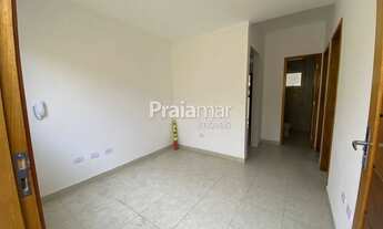 Imagem 2: Casa Sobreposta Baixa 2 Dormitórios | 1 Vaga de Garagem