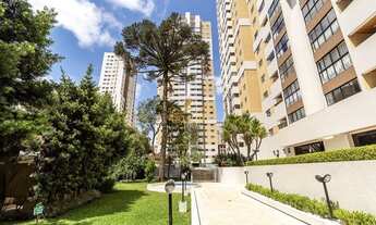 Imagem 3: CURITIBA - Apartamento Padrão - Água Verde