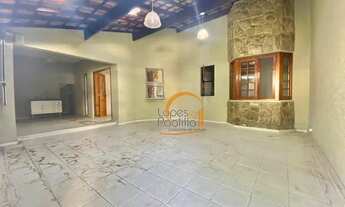 Imagem 3: Imóvel Comercial à venda! Ótimo para locação com várias salas e banheiros!