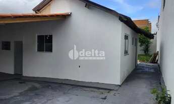 Imagem 3: Casa reformada em excelente localização!!