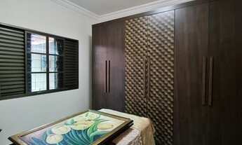 Imagem 5: Casa para venda com 252 m2 com 5 quartos em Parque dos Jatobás - Rio Verde - Goiás