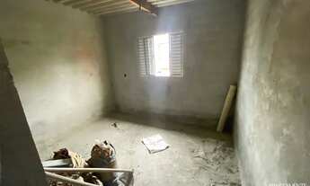 Imagem 2: Terreno com 3 Casas com 3 vagas de carro e moto