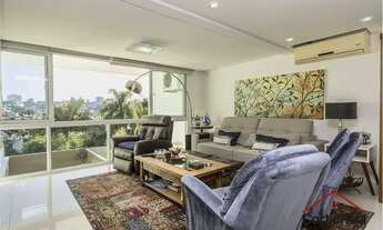 Imagem 2: PORTO ALEGRE - Casa Padrão - Chácara das Pedras