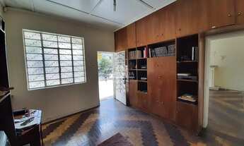 Imagem 4: Casa no bairro Petrópolis. Terreno de 11 metros de frente por 47 metros de fundos!