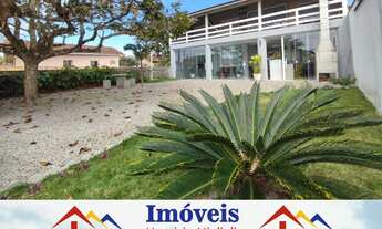 Imagem: Vendo Sobrado em rua calçada na Praia do