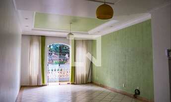 Imagem: Casa para Aluguel - Campestre, 5 Quartos