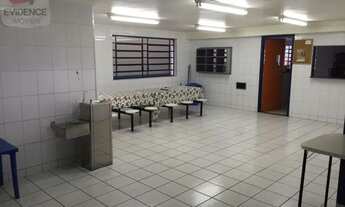 Imagem 2: Prédio comercial com estrutura para escolas