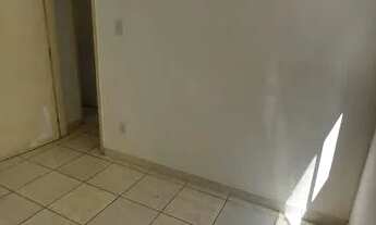 Imagem 4: APARTAMENTO 2/4 BOSQUE DAS MANGUERAS 2º ANDAR NASCENTE