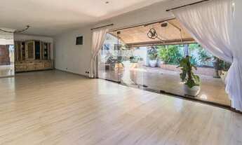 Imagem 2: Casa para Aluguel - Alto de Pinheiros, 4 Quartos, 307 m2