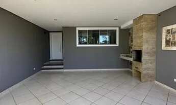 Imagem 3: Sobrado para Locação em Campo Mourão, Jardim Flora II, 3 dormitórios, 1 suíte, 2 banheiros