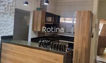 Imagem 3: Casa para aluguel, 2 quartos, 2 vagas, Jardim Brasília - Uberlândia/MG